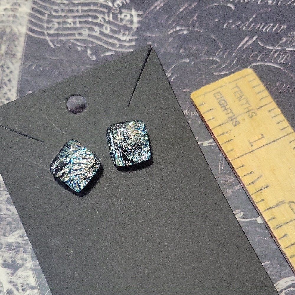 MURANO Iridescent Square Glass Stud Earrings